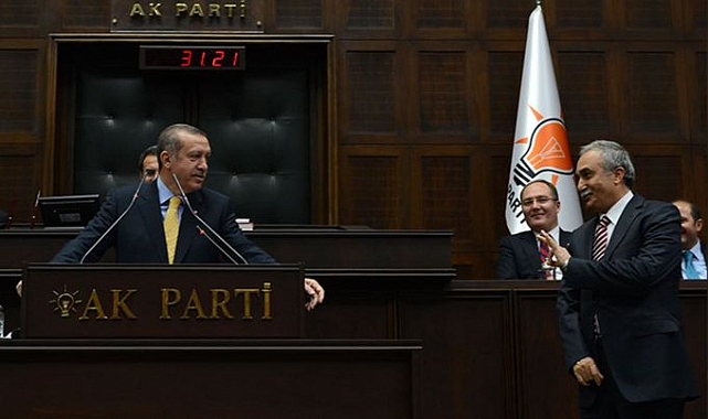 Ahmet Eşref Fakıbaba 'Siyasi ve ahlaki anlayışıma uygun olmayan bazı kişiler' sözlerini kime söyledi?