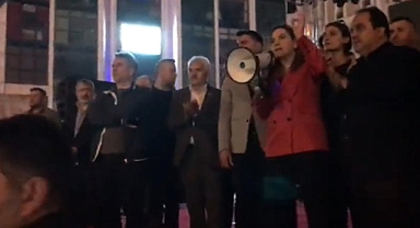 Esenyurt'taki festivalde 'MHP' gerginliği: Milletvekili Erdem, 'azdan az, çoktan çok!' dedi