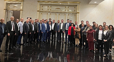 Ispartalı İş İnsanı Cantekin Muhtar Hemşerilerini Ankara'da Ağırladı