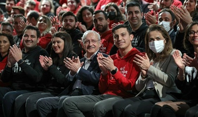 Kemal Kılıçdaroğlu, yarınki grup toplantısını 81 ilden gelecek 600 gençle yapacak