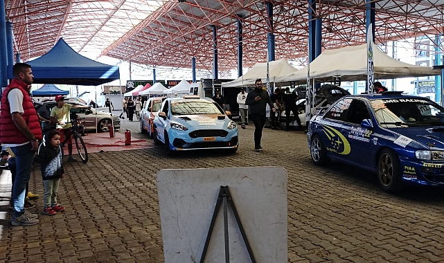 Royal Teos Ege Rallisi Start Verdi