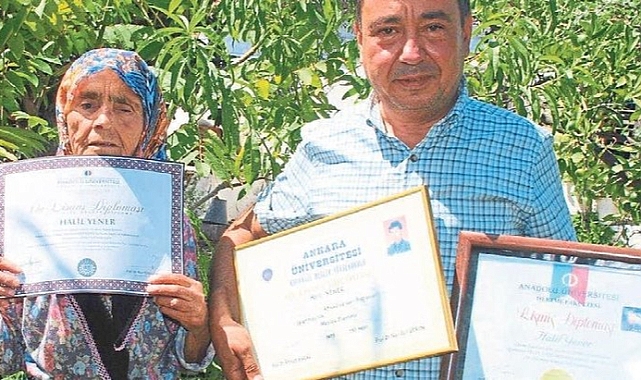4 diplomalı muhtar, 5. üniversitesini okuyor.