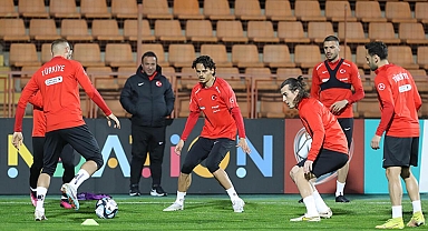 A Milli Futbol Takımı, Republican Stadyumu’nda çalıştı