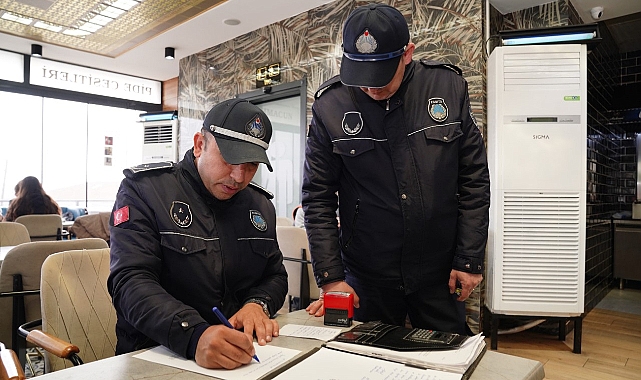 AYVALIK BELEDİYESİ ZABITA EKİPLERİNDEN HİJYEN VE GRAMAJ DENETİMİ