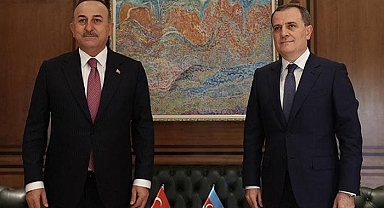 Bakan Çavuşoğlu, Azerbaycanlı mevkidaşı ile görüştü