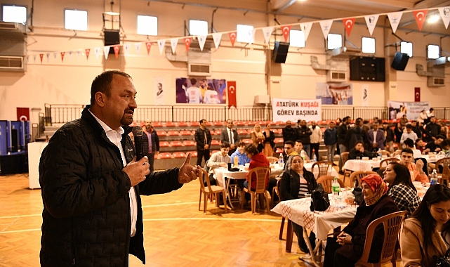 Başkan Gümrükçü Dayanışma Gönüllüsü Gençlerle Buluştu