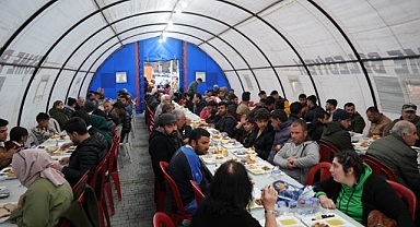 Başkan Oran iftar sonrasında vatandaşlarla bir araya geliyor