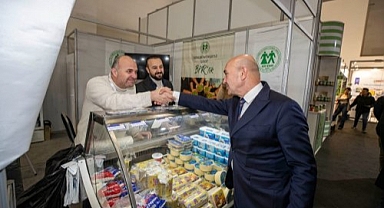 Başkan Tunç Soyer Fuar İzmir'i ziyaret etti