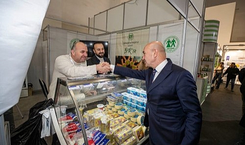 Başkan Tunç Soyer Fuar İzmir'i ziyaret etti