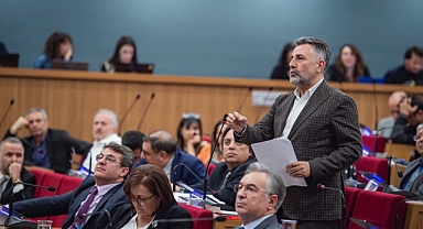 Bayraklı’nın depremzedeleri kaderine terk edildi! - Başkan Sandal: “Sesimizi duyun”