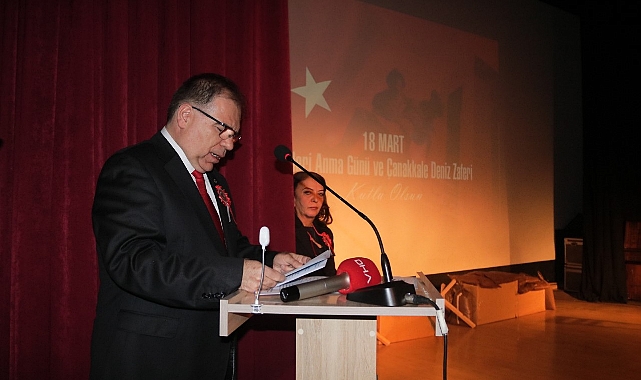 ÇANAKKALE ZAFERİNİN 108.YILDÖNÜMÜ FOÇADA TÖREN VE ETKİNLİKLERLE KUTLANDI