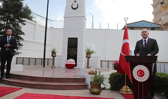 Çavuşoğlu, Kahire'de 18 Mart Şehitlerini Anma Günü ve Çanakkale Deniz Zaferi törenine katıldı