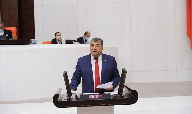 CHP’li Sındır, ‘Afet Yeniden İmar Fonu’nda insan yok, beton var!”