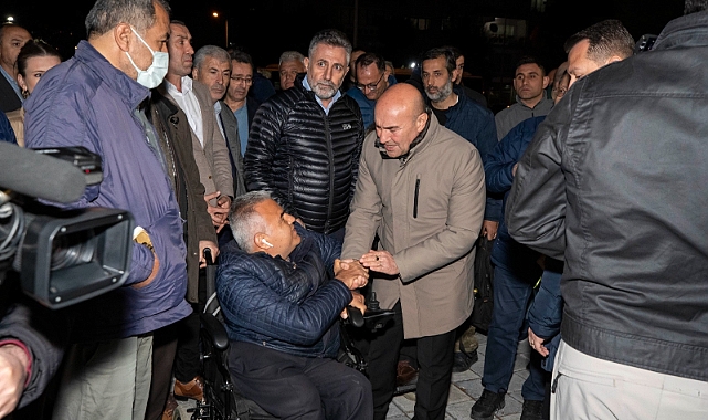 Depremde yitirilen canlar için İzmir’den “sessiz çığlık” yükseldi