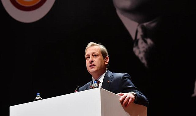 Galatasaray'da Elmas ve Özbek dönemi ibra edildi