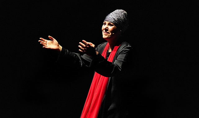 Gaziemir’de, Türkan Saylan’ın hayatı sahnelendi.