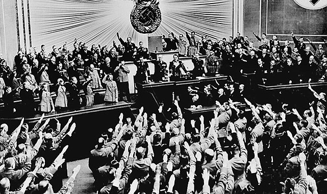 Gençler bu kadar acımasız olmayın