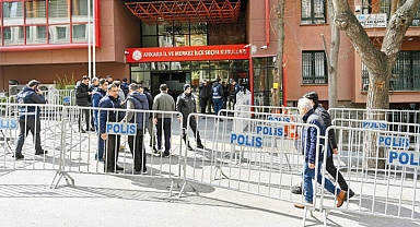 İmza yarışında yoğunluk yok