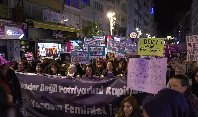 İzmir'de Feminist Gece Yürüyüşü düzenlendi: Hükümet istifa!