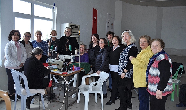 Karaburun Dayanışması Kadın Emeğiyle Geleceği ‘Dokuyor’