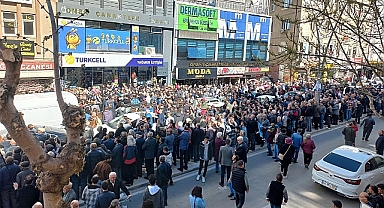Kılıçdaroğlu Konya'da Büyük Bir Coşkuyla Karşılandı...