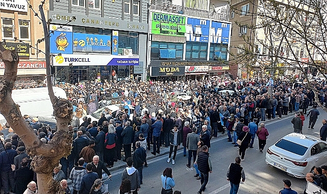 Kılıçdaroğlu Konya'da Büyük Bir Coşkuyla Karşılandı...