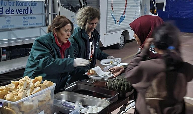 Konak'tan Çadır Kentte İlk İftar