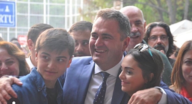 Krizli coğrafyanın Barış Elçisi, Aydın Özcan Milletvekili aday adayı oldu