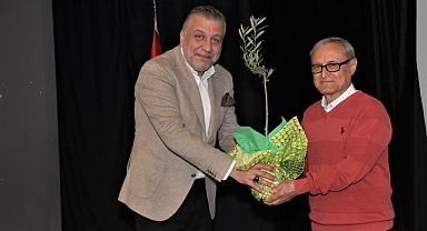 Madde bağımlılığı ile mücadelenin yolları Bornova’da anlatıldı