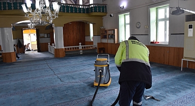 MENEMEN BELEDİYESİ CAMİ TEMİZLİĞİNİ TAMAMLADI.