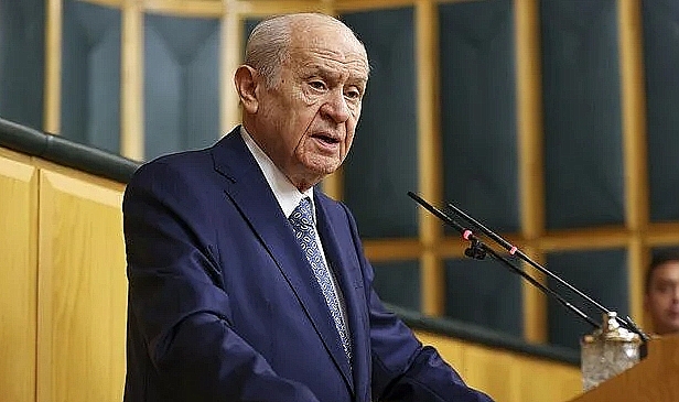 MHP seçime kendi amblemi ve adaylarıyla girecek.