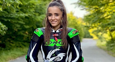 Motosiklet yarışçısı İlayda Yağmur Yılmaz, rekorları ve ‘ilk’leriyle rakipsiz! Türkiye'nin en hızlı kadını | Bankadan kredi çekip yarışlara katıldı