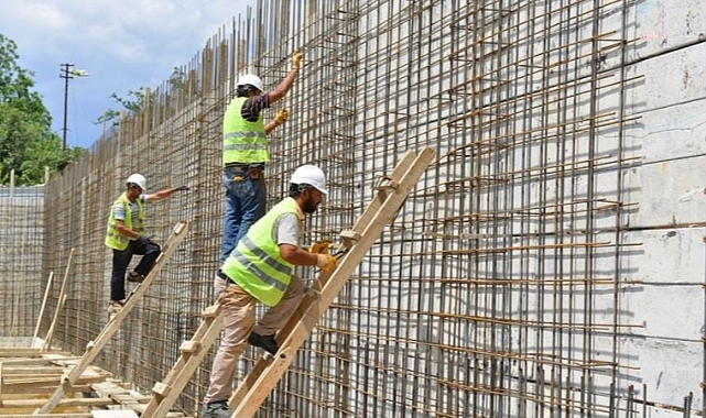 Muratpaşa'da yeni binalarda 'perde beton' uygulaması zorunlu hale getiriliyor