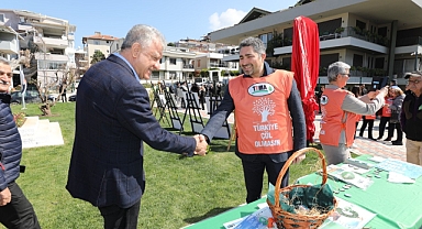 NARLIDERE HAYRETTİN KARACA PARKI TÖRENLE AÇILDI