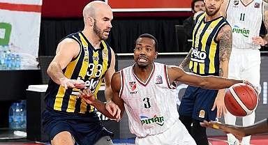 Pınar Karşıyaka, lider Fenerbahçe Beko'yu mağlup etti