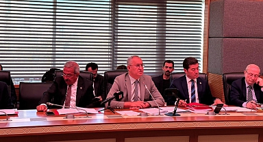 Sertel'den kamu bankalarına: “Muhalif gördüğünüz gazete ve televizyonlara reklam vermiyorsunuz”