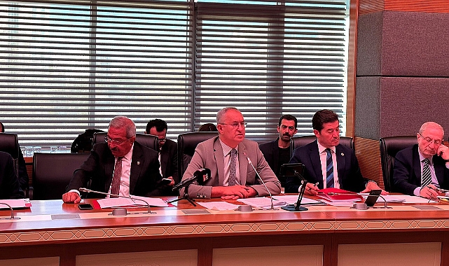 Sertel'den kamu bankalarına: “Muhalif gördüğünüz gazete ve televizyonlara reklam vermiyorsunuz”