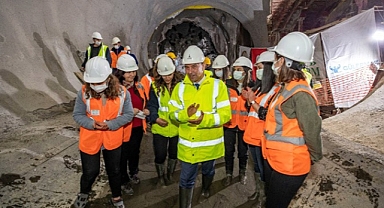 Tunç Soyer : Narlıdere Metrosunun %94'ü tamamlandı.