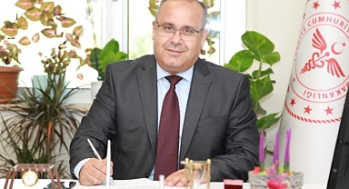 Uzm. Dr. Sami KÖSE Foça Devlet Hastanesi Başhekimi olarak yeni görevine başladı.
