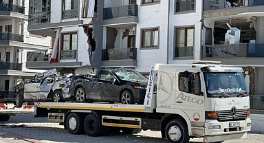 Yüzlerce Çekici ve Vinci Deprem Bölgesine Seferber Etti