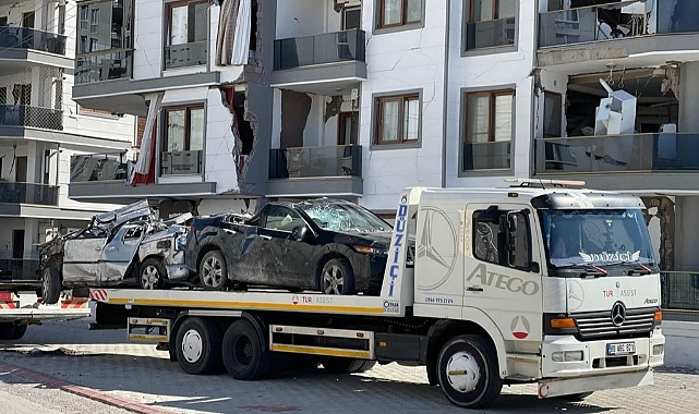 Yüzlerce Çekici ve Vinci Deprem Bölgesine Seferber Etti