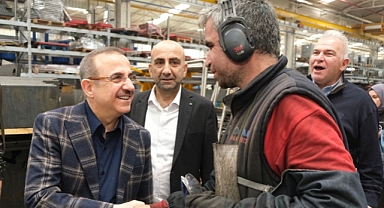 AK Parti Milletvekili Adayı Kerem Ali Sürekli: “Son 21 yılda İzmir’den yapılan ihracat yüzde 430’luk artış gösterdi”