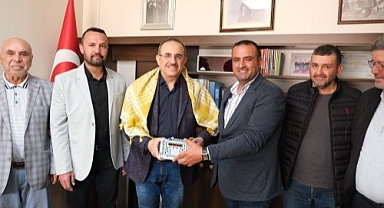 AKP İZMİR MİLLETVEKİLİ ADAYI KEREM ALİ SÜREKLİ: GİRMEDİK HANE DOKUNMADIK GÖNÜL BIRAKMADIK