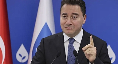 ALİ BABACAN: DÖVİZLER BİTTİ ALTINLARI SATIYORLAR