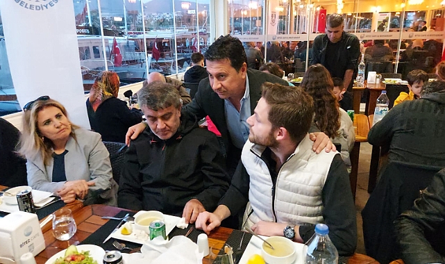 BELEDİYEDEN ŞEHİT YAKINLARI, GAZİLER VE MUHTARLARLA İFTAR