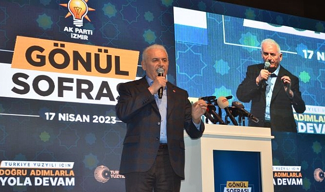 Binali Yıldırım, İzmir'de düzenlenen iftar yemeğinde konuştu