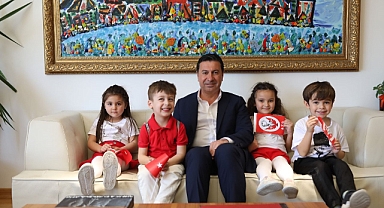 BODRUM’DA 23 NİSAN ŞENLİKLERİ
