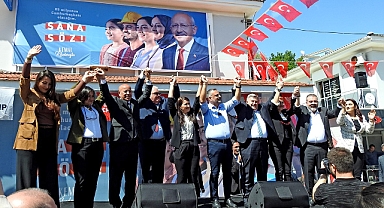 Çeşme CHP seçim bürolarını açarak, İzmir Milletvekili adaylarını tanıttı