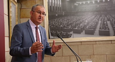 CHP’li Sertel: PTT küçülüyor, küçük ortak zenginleşiyor