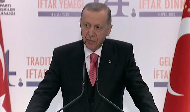 Cumhurbaşkanı Erdoğan'dan 14 Mayıs mesajı: Dalga dalga gelen zaferin ayak seslerini duyuyoruz
